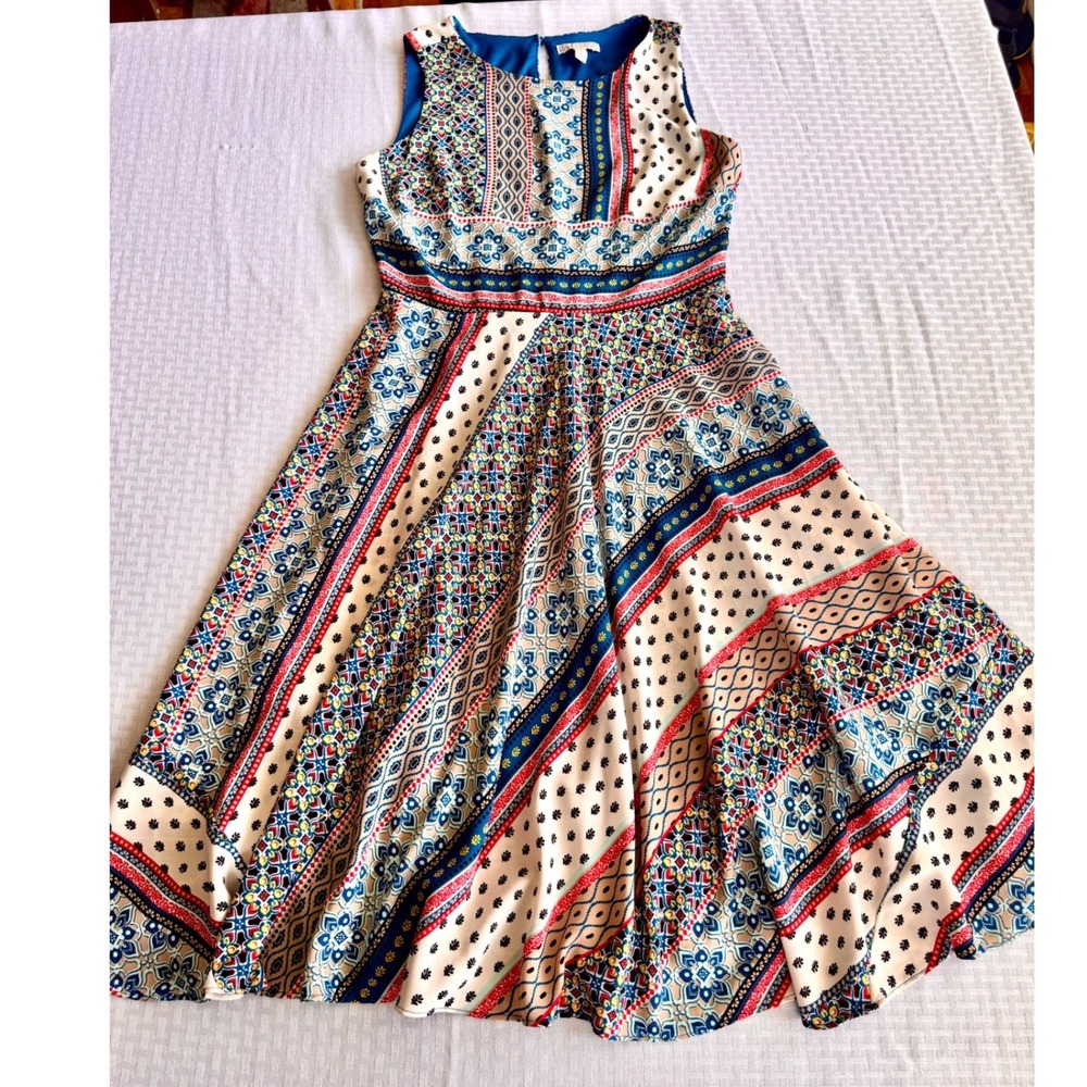 Dana Buchman Boho Mixed Print Sleeveless Fit and Flare Dress Size 6 Blue Red